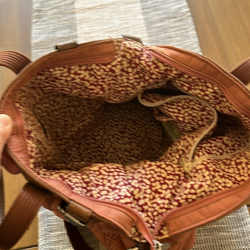 Fossil Coral Crossbody quilter Key-per bag - Picture 3 of 4